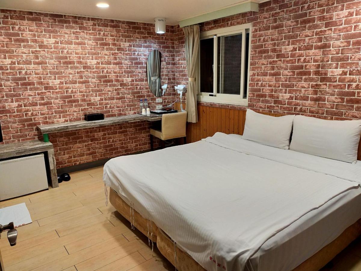 Bin Chen Business Hotel Hsinchu Dış mekan fotoğraf