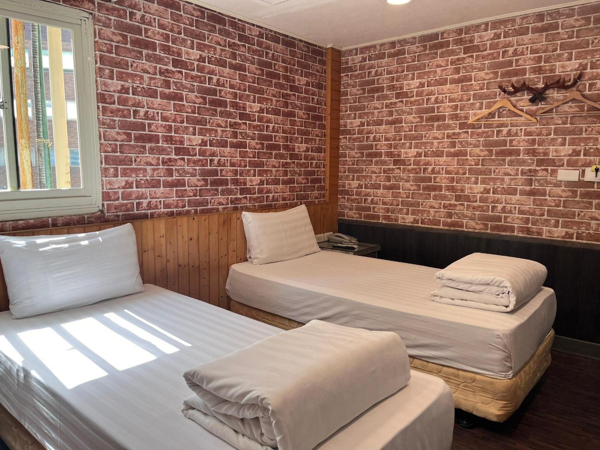Bin Chen Business Hotel Hsinchu Dış mekan fotoğraf